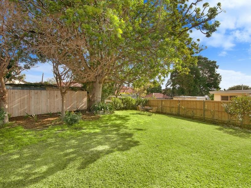 14 Raeburn Avenue, Castlecrag NSW 2068