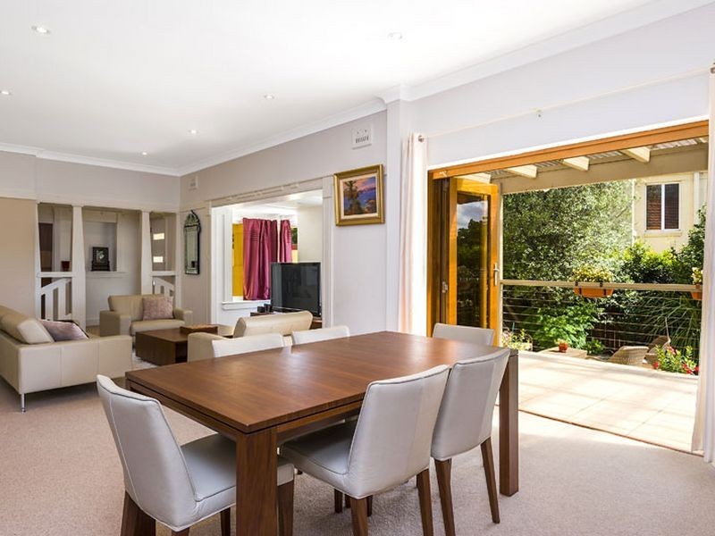 141 Eastern Valley Way, Castlecrag NSW 2068