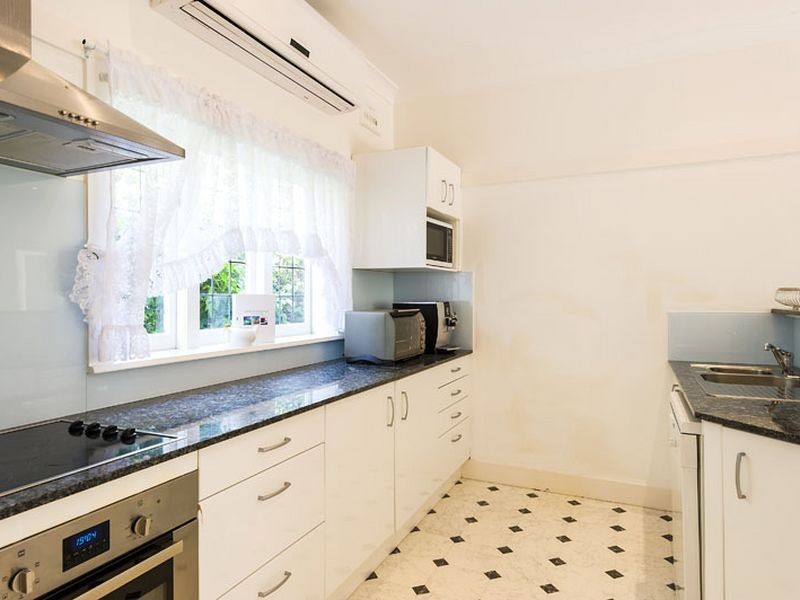 141 Eastern Valley Way, Castlecrag NSW 2068