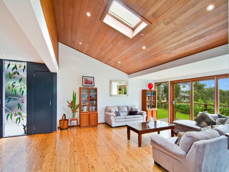 2 Harbour Lane, Middle Cove NSW 2068