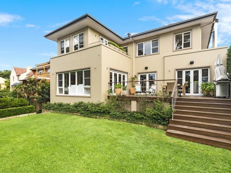 20 Morotai Crescent, Castlecrag NSW 2068