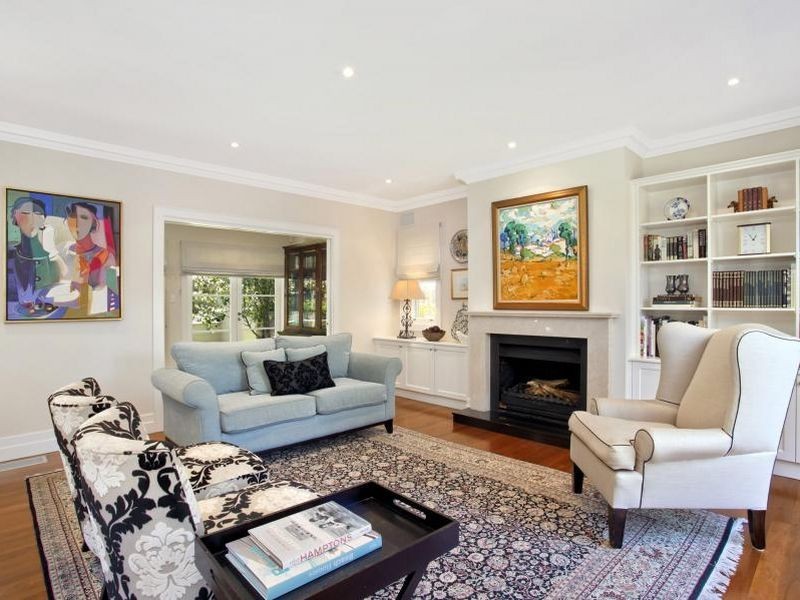 20 Morotai Crescent, Castlecrag NSW 2068