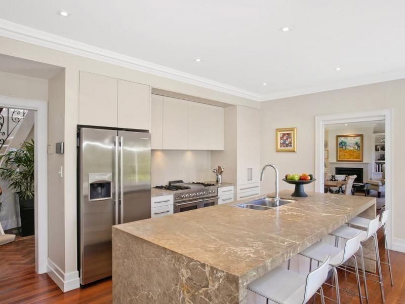 20 Morotai Crescent, Castlecrag NSW 2068