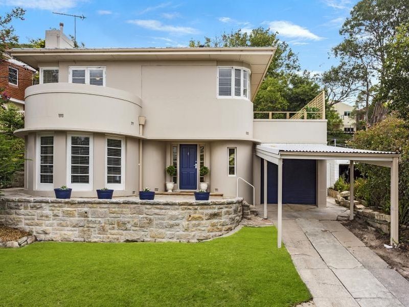 282 Eastern Valley Way, Middle Cove NSW 2068