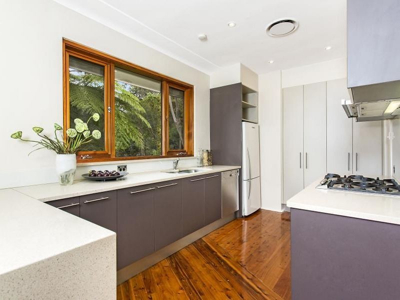 12 Cawarrah Road, Middle Cove NSW 2068
