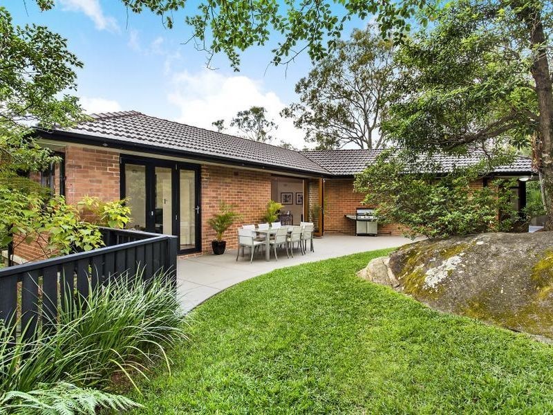 12 Cawarrah Road, Middle Cove NSW 2068