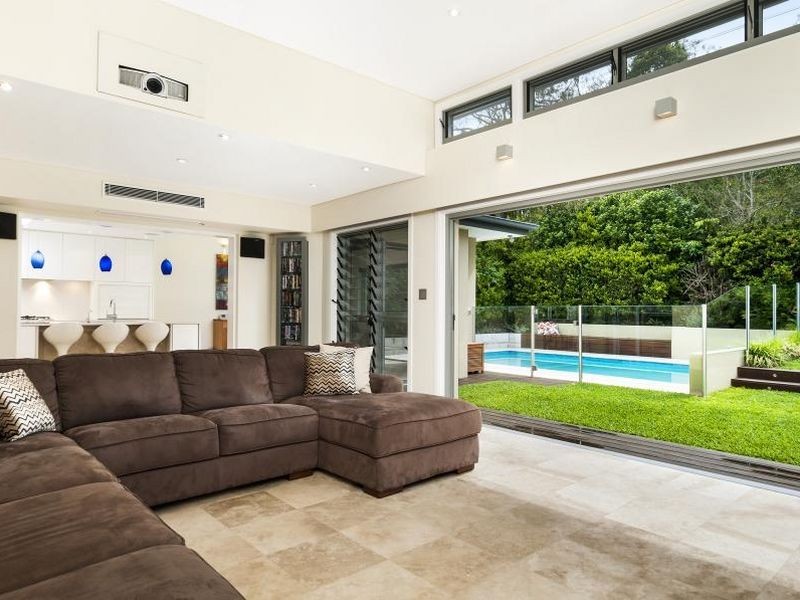 2 Sortie Port, Castlecrag NSW 2068