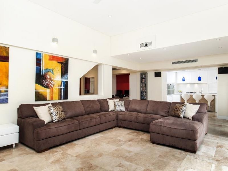 2 Sortie Port, Castlecrag NSW 2068