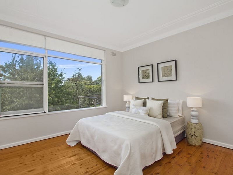 5 Cawarrah Road, Middle Cove NSW 2068