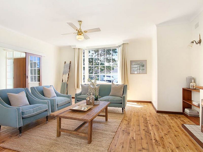 5 Mannerim Place, Castle Cove NSW 2069