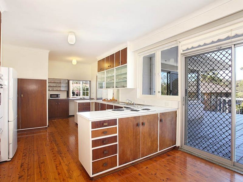 5 Mannerim Place, Castle Cove NSW 2069