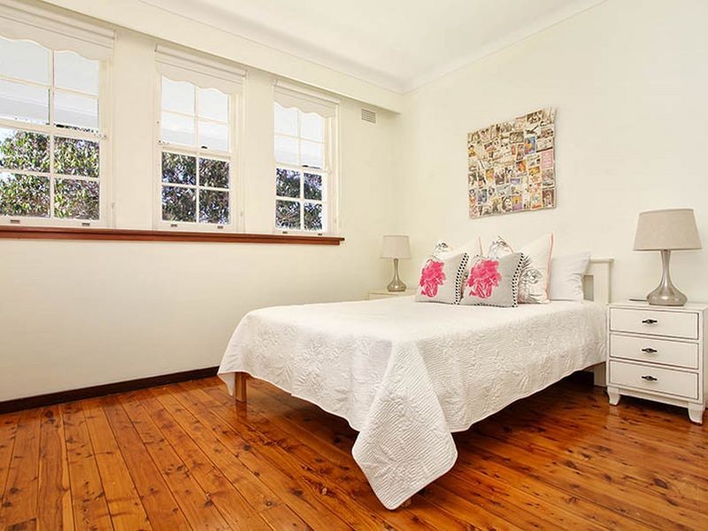 5 Mannerim Place, Castle Cove NSW 2069