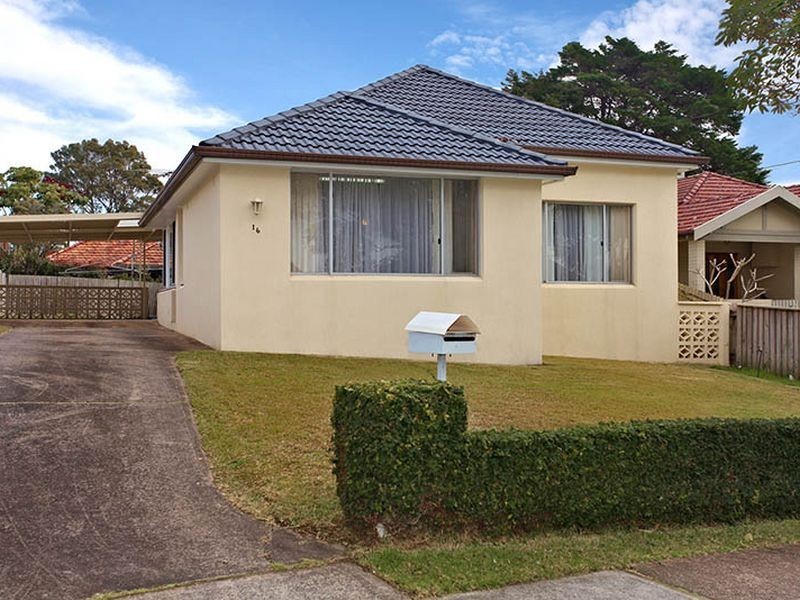 16 Raeburn Avenue, Castlecrag NSW 2068