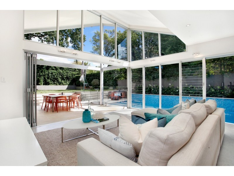 18 Tyneside Avenue, Willoughby NSW 2068