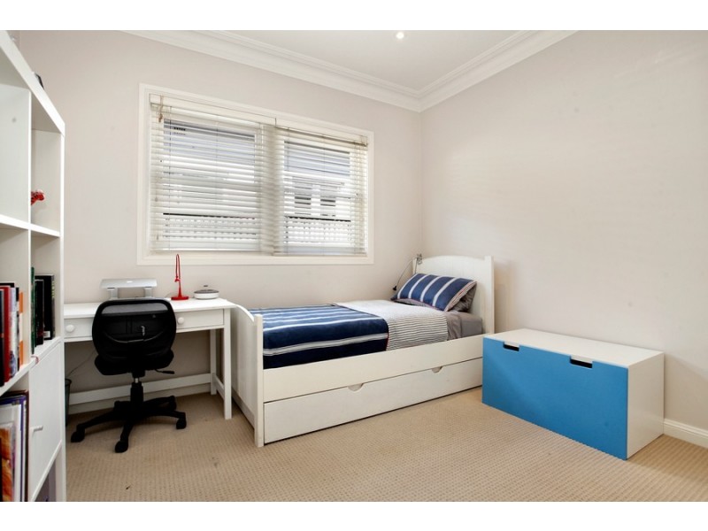 18 Tyneside Avenue, Willoughby NSW 2068