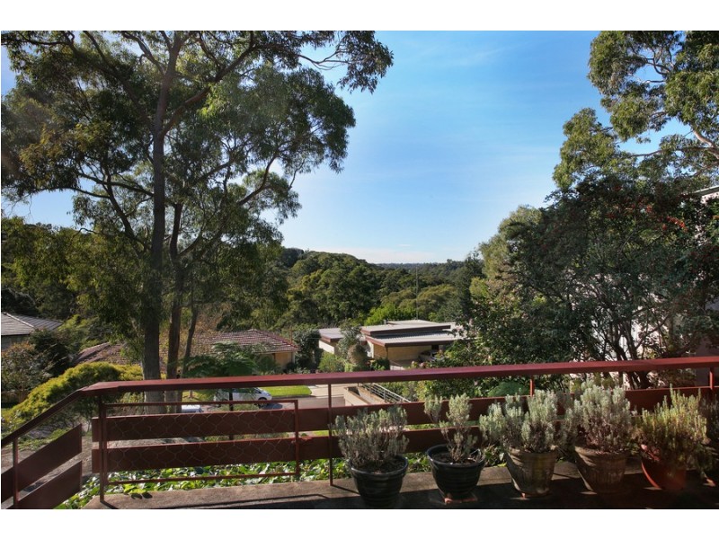 30 Covelee Circuit, Middle Cove NSW 2068