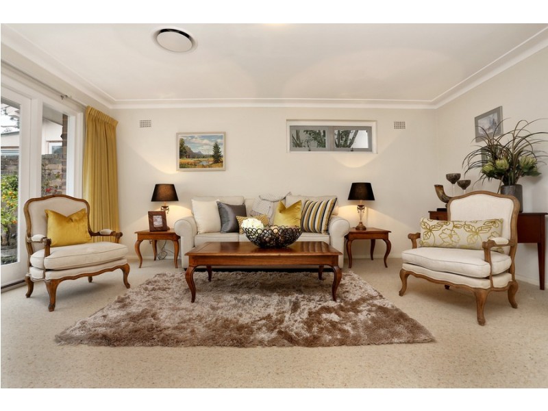 30 Covelee Circuit, Middle Cove NSW 2068