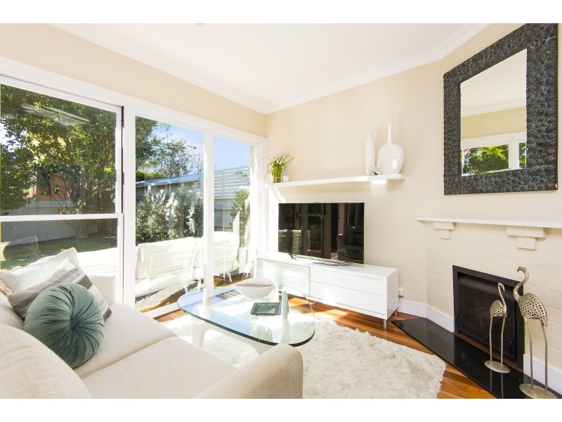 127 Eastern Valley Way, Castlecrag NSW 2068