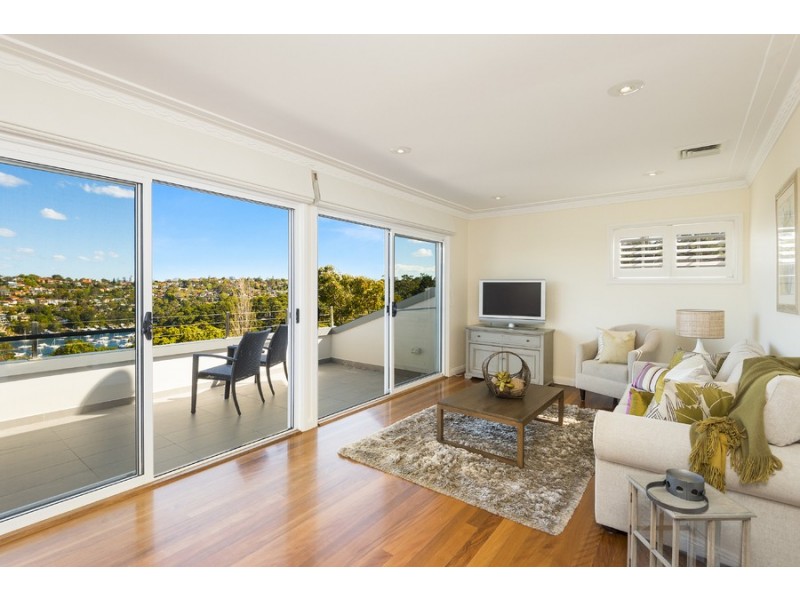 11 The Bulwark, Castlecrag NSW 2068