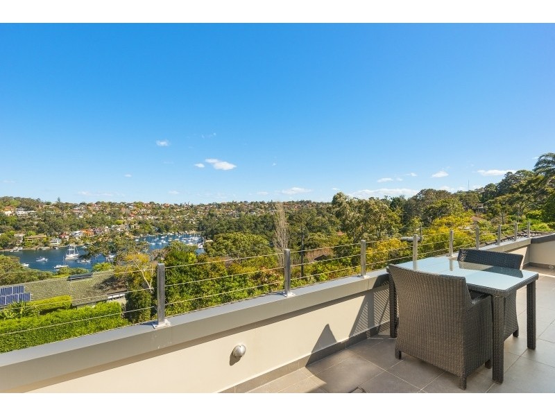 11 The Bulwark, Castlecrag NSW 2068