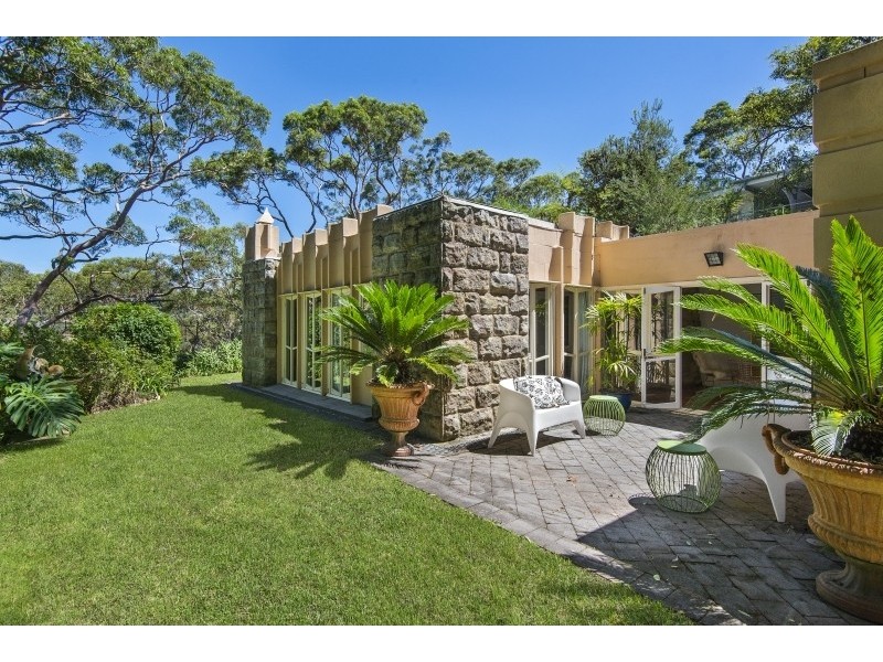 8 The Barbette, Castlecrag NSW 2068