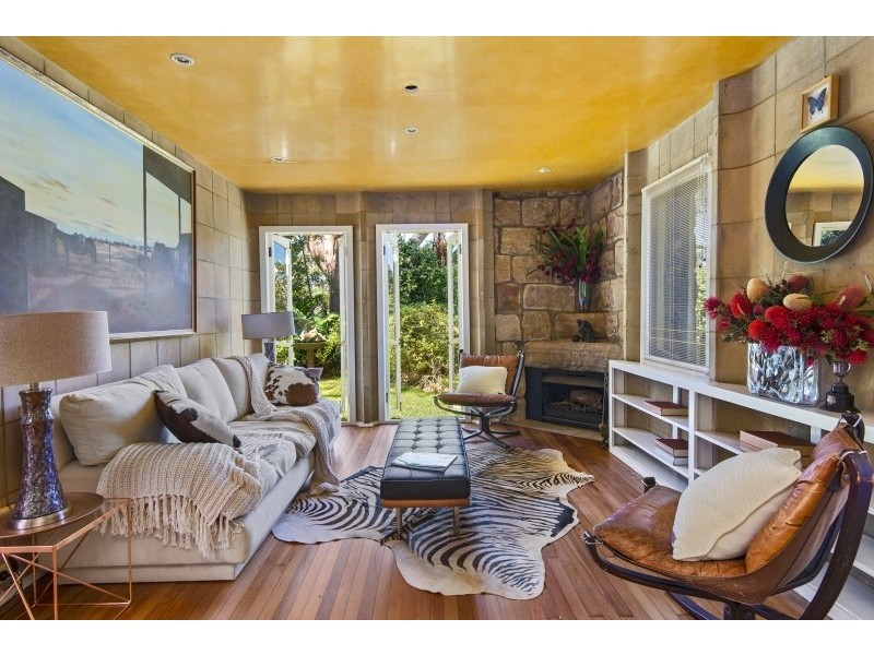 8 The Barbette, Castlecrag NSW 2068