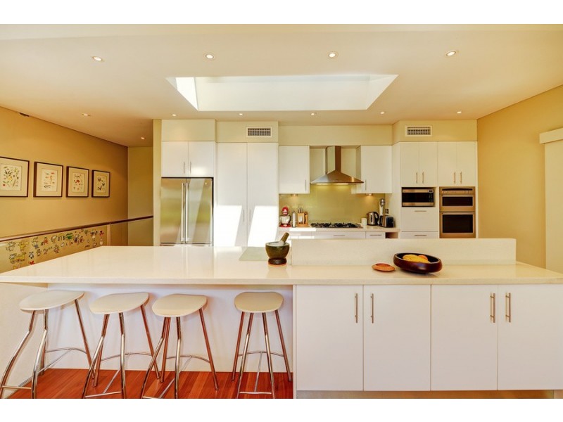 92 Deepwater Road, Castle Cove NSW 2069