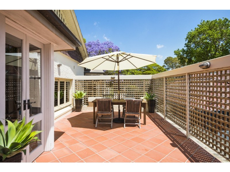 15 Parklands Avenue, Lane Cove NSW 2066