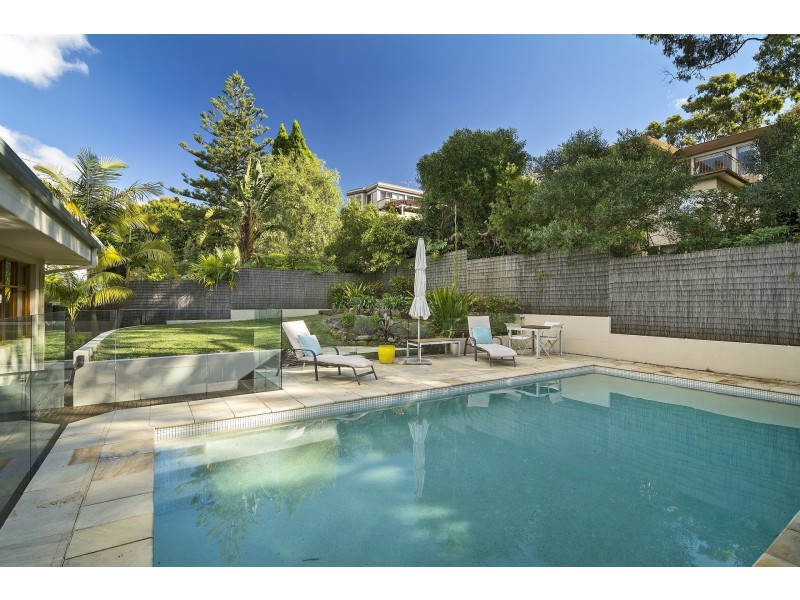 24 The Battlement, Castlecrag NSW 2068