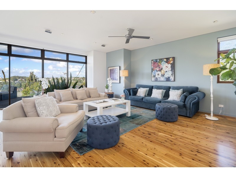 24 The Battlement, Castlecrag NSW 2068