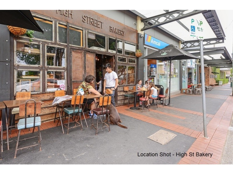 6 Cawarrah Road, Middle Cove NSW 2068