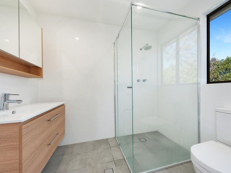 13 Lincoln Avenue, Castlecrag NSW 2068