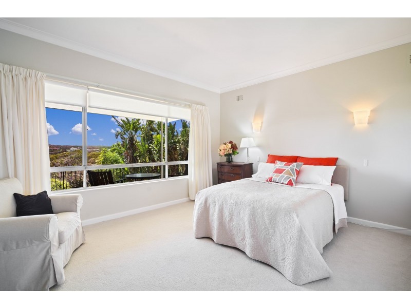 5 Highland Ridge, Middle Cove NSW 2068