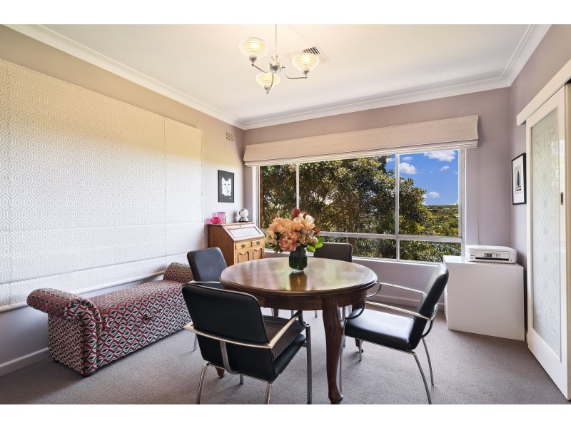 5 Highland Ridge, Middle Cove NSW 2068