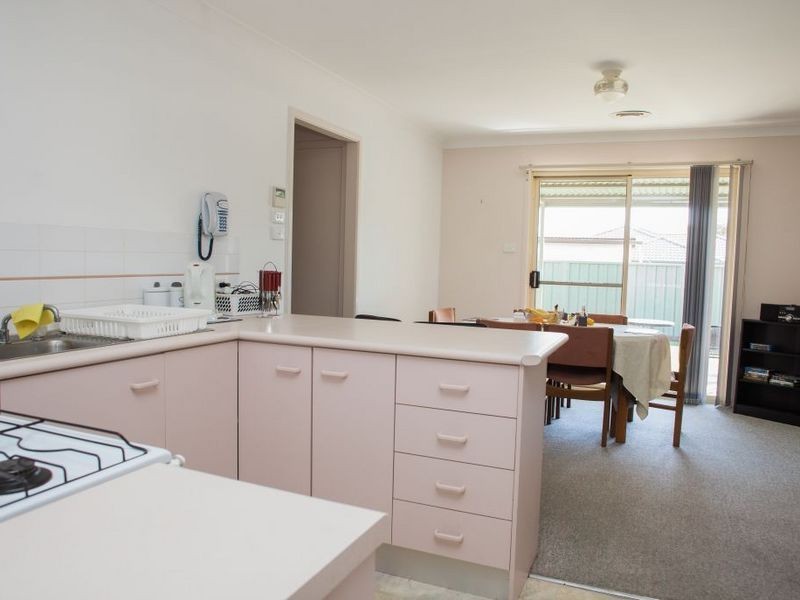 2/46b Anzac Ave, Cessnock NSW 2325