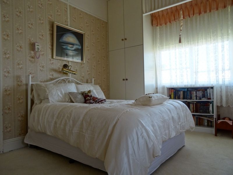 2 Catherine Street, Cessnock NSW 2325