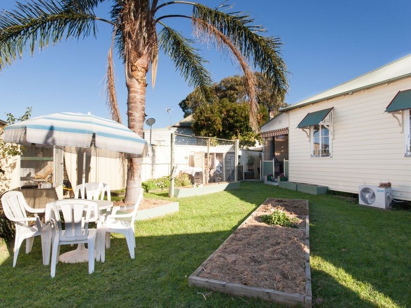 24 Coronation Street, Kurri Kurri NSW 2327