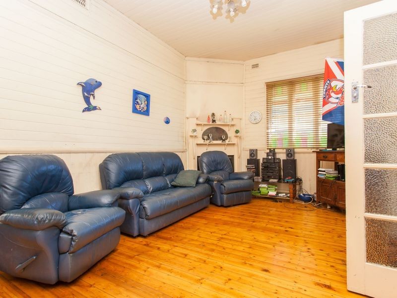 24 Coronation Street, Kurri Kurri NSW 2327