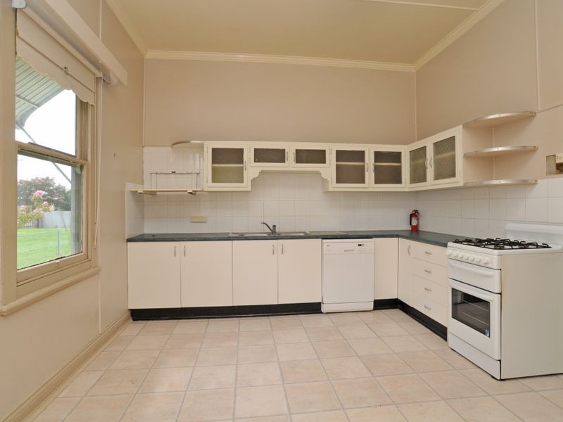 10 Doyle Street, Cessnock NSW 2325