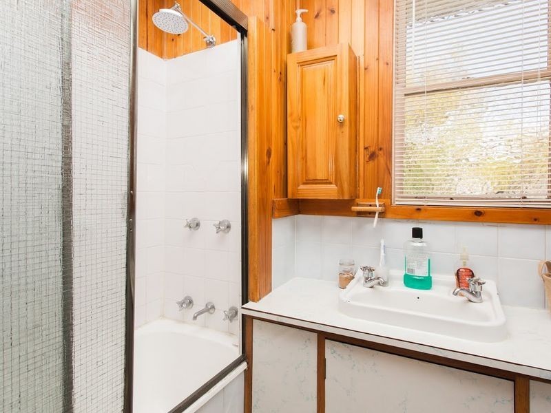 15 Arcadia Ave, Cessnock NSW 2325