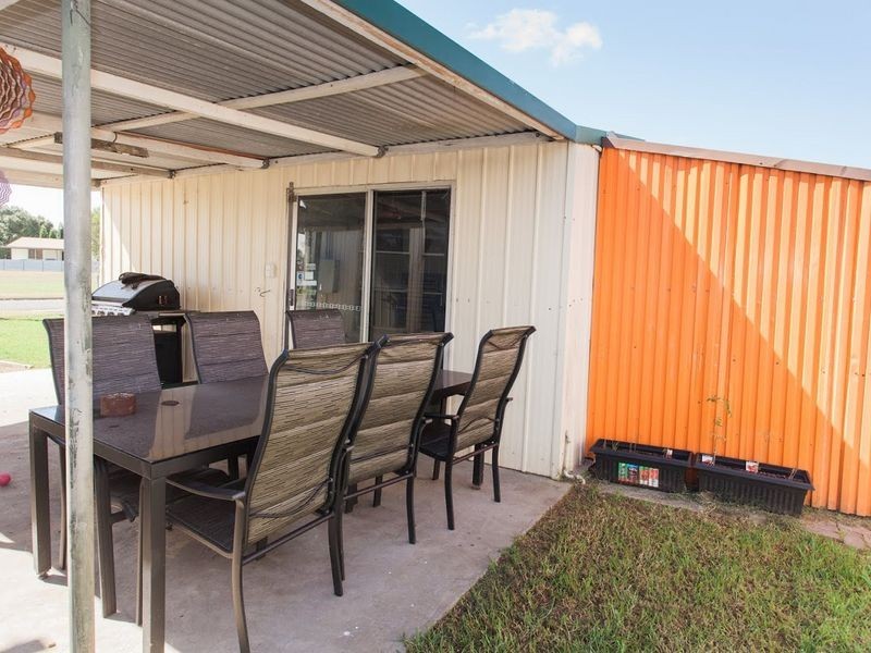 15 Arcadia Ave, Cessnock NSW 2325