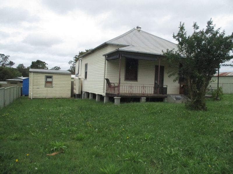 13 Church Street, Weston NSW 2326