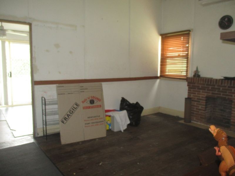 13 Church Street, Weston NSW 2326