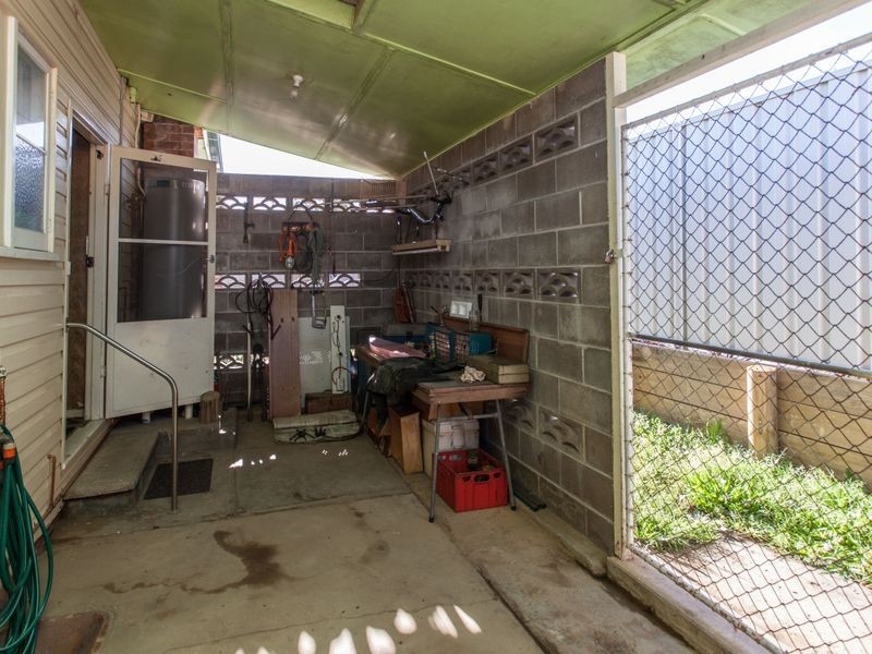 28 Mills Crescent, Cessnock NSW 2325