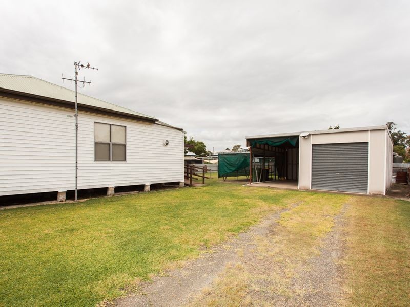 19 Barrett Avenue, Cessnock NSW 2325