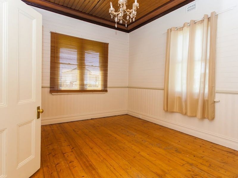 18 Hall Street, Weston NSW 2326