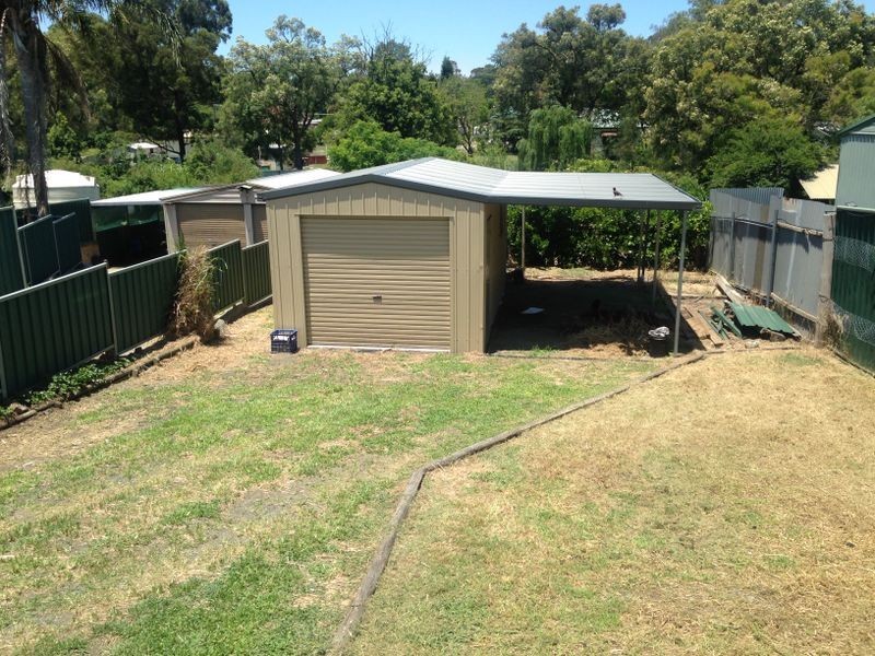 10 Charles Street, Abermain NSW 2326