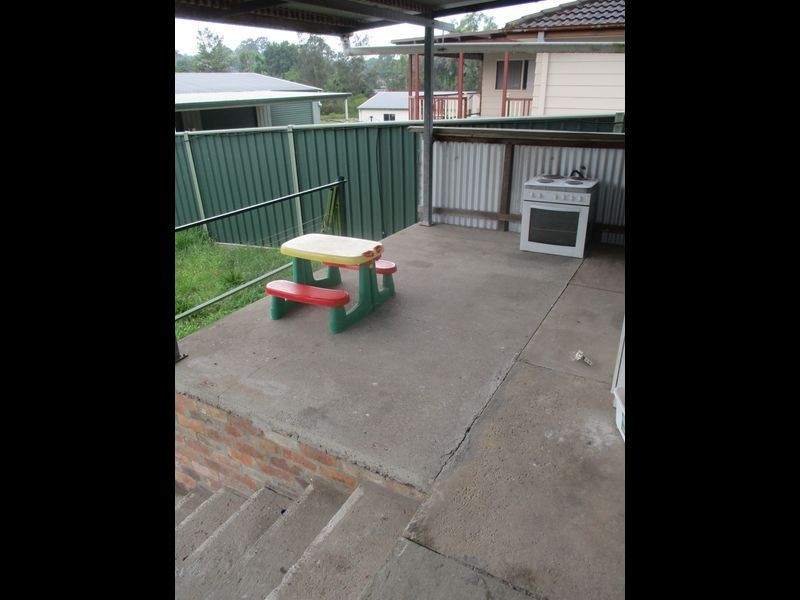10 Charles Street, Abermain NSW 2326