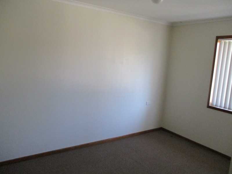 54 Alkira Ave, Cessnock NSW 2325