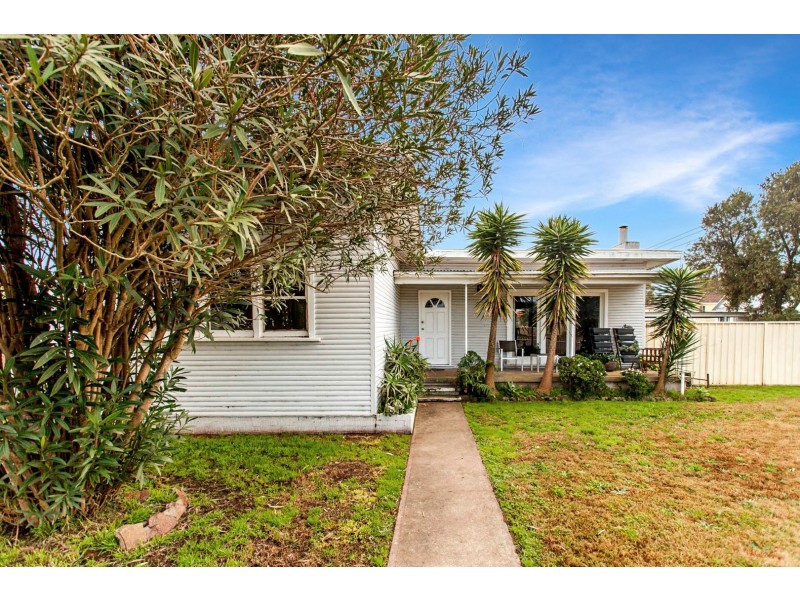 62A Anzac Avenue, Cessnock NSW 2325